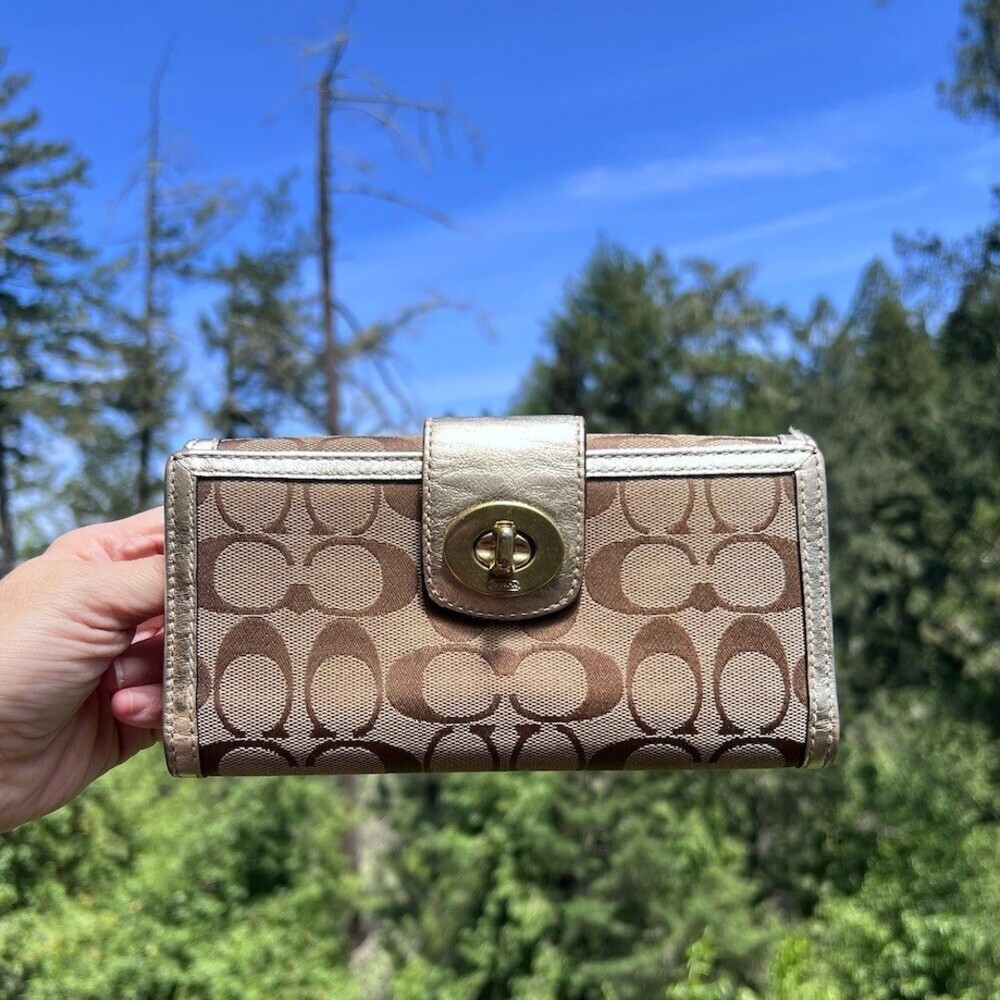 VINTAGE COACH Signature Khaki Jacquard with Gold Y2K Turn-Lock Wallet AUTHENTIC